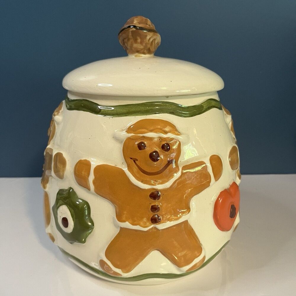 Vintage 1950 Los Angeles Pottery Cookie Jar Gingerbread Men
